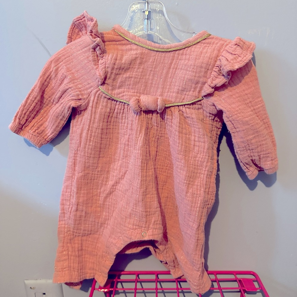 Babies Jessica Simpson outfit. Too cute
